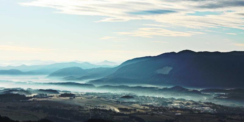从“像肉”到“超越肉”：银河食品植物基蛋白2.0战略，如何以独特质构与风味重塑健康食品未来